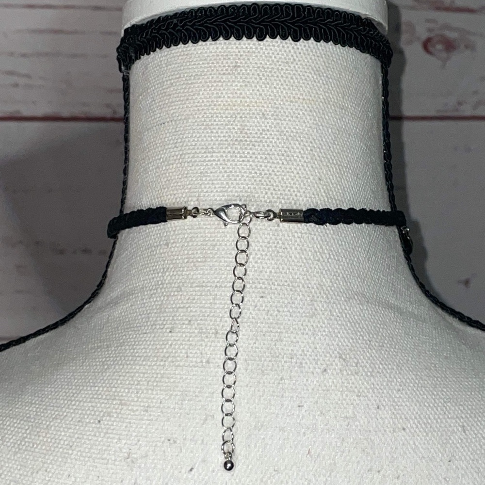 Black faux leather braided choker chain with silver moons - boho - - Picture 3 of 3